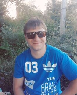 Денис Морозов